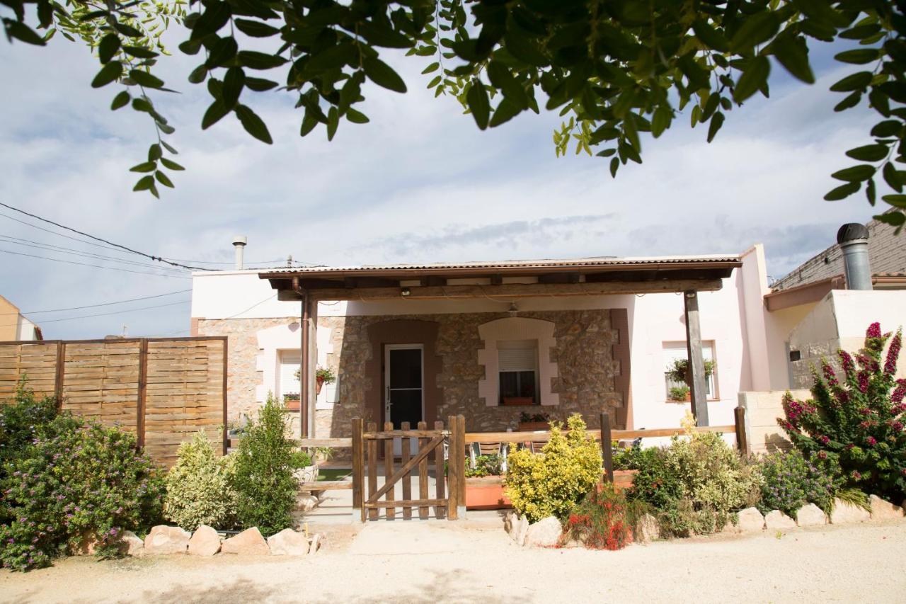 Casa Josep Camarles Exterior foto