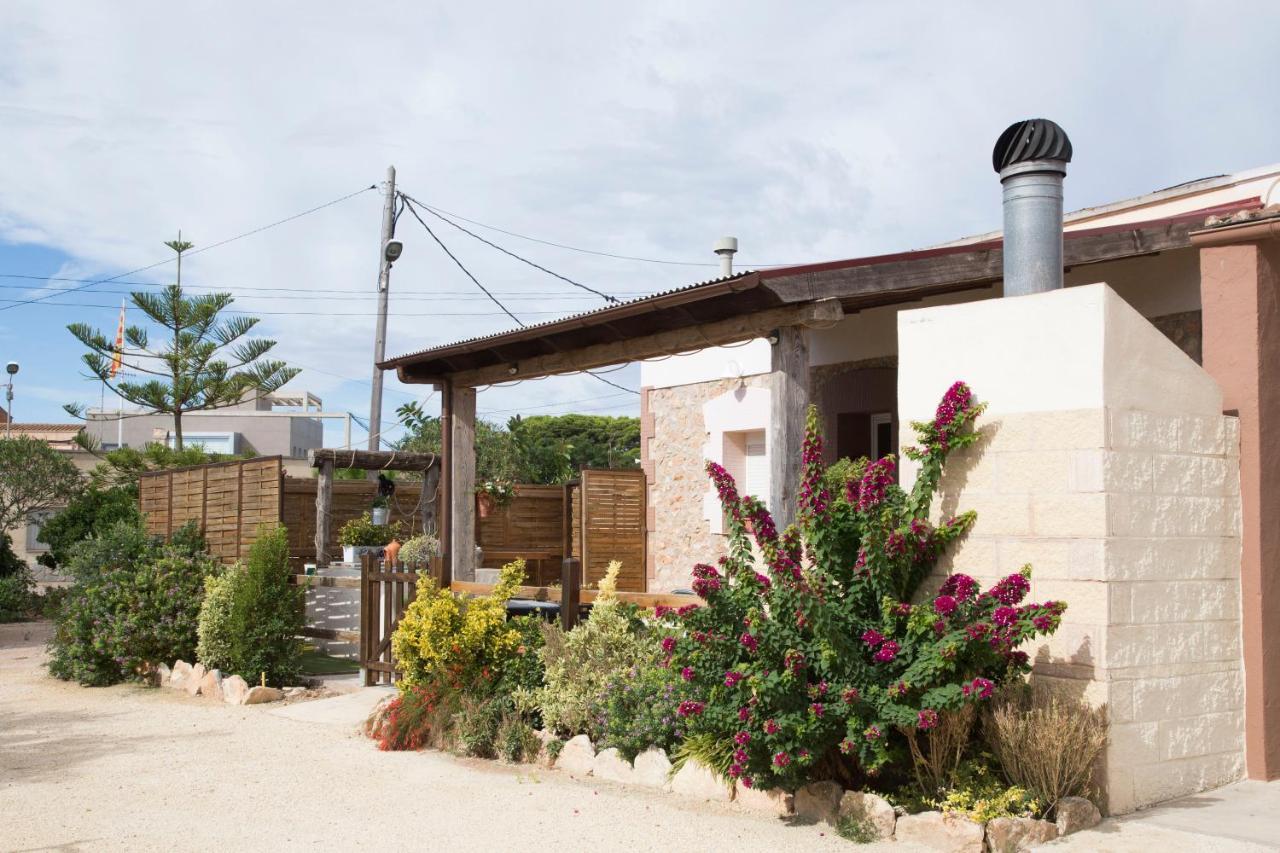 Casa Josep Camarles Exterior foto